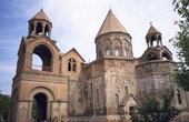Армянская церковь призывает международные организации пресечь возобновление войны 